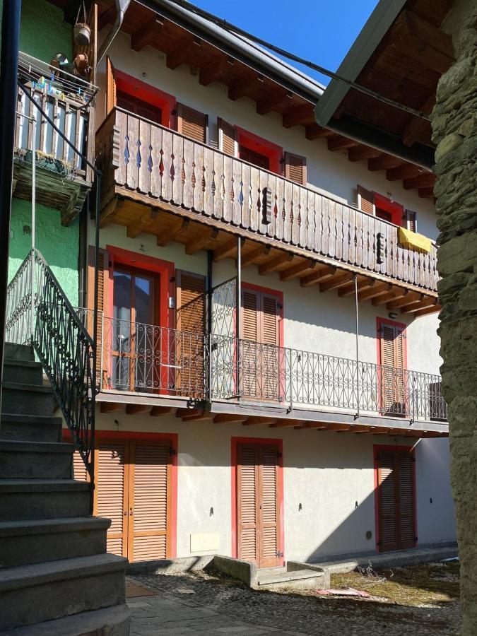 Апартаменти Mansarda Corno D'Aola Понте-ді-Леньо Екстер'єр фото